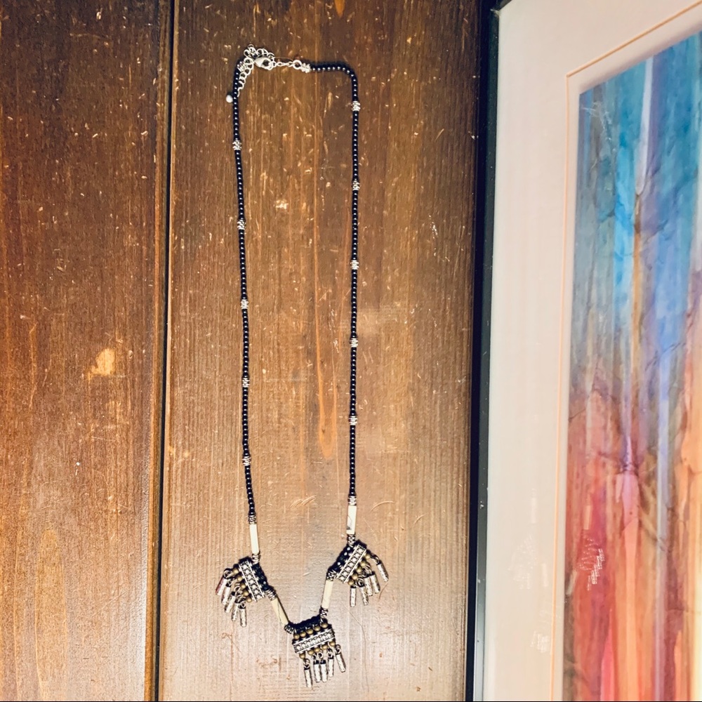 BLACK BOHO BEADED NECKLACE